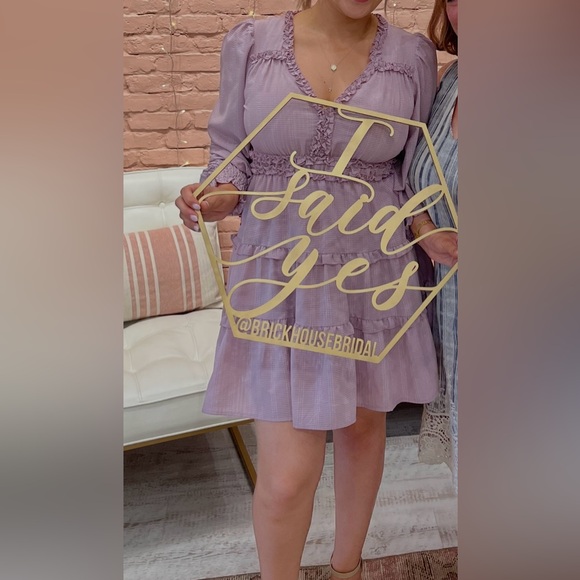 Tiered Ruffle V-Neck Long Sleeve Dress - Mauve - Picture 5 of 5